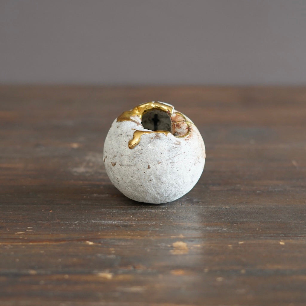 Gilded Cloud Hanging Bud Vase #HT537
