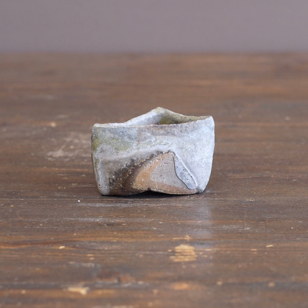 Ceramic Sculpture / GUINOMI Sake Cup #TR300