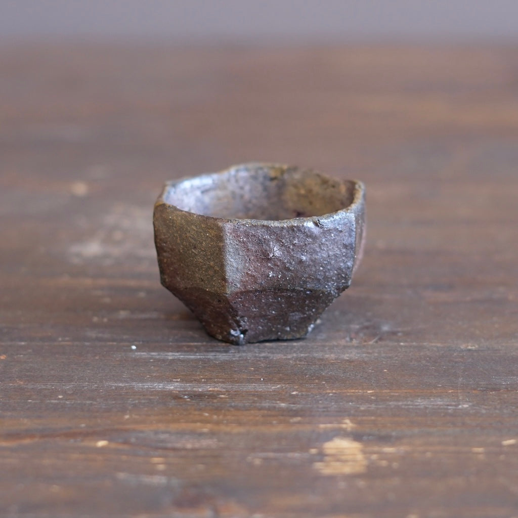Ceramic Sculpture / GUINOMI Sake Cup #TR301