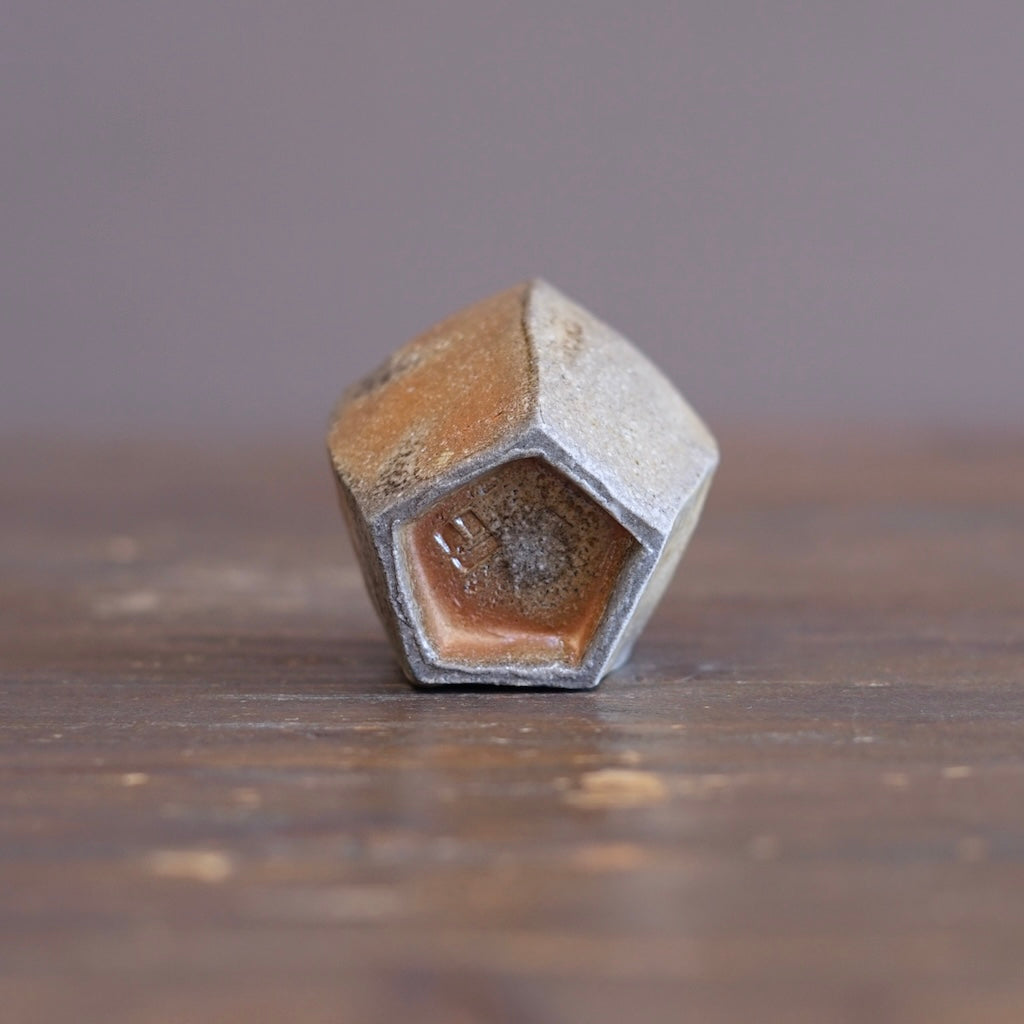 Ceramic Sculpture / GUINOMI Sake Cup #TR302