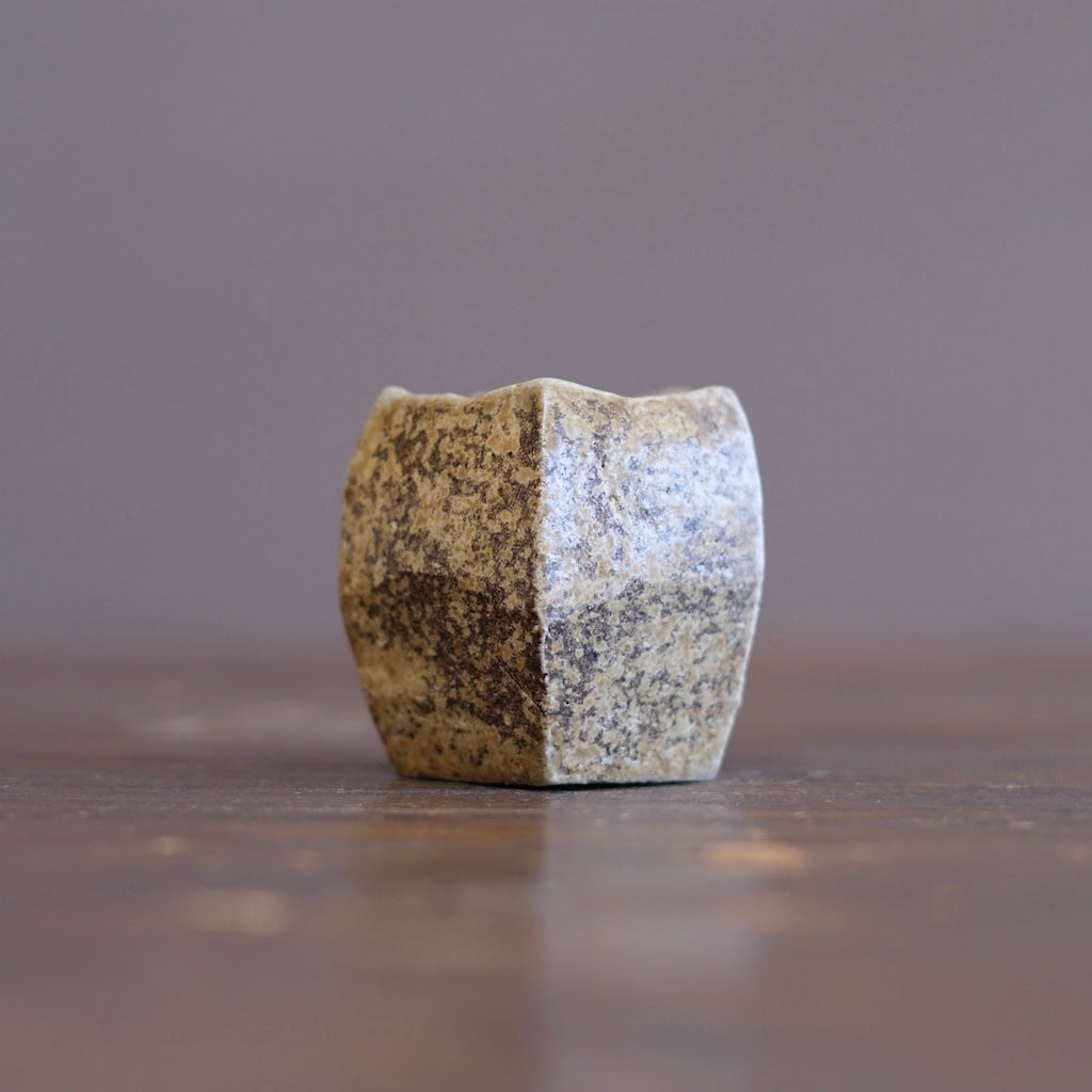 Ceramic Sculpture / GUINOMI Sake Cup #TR303