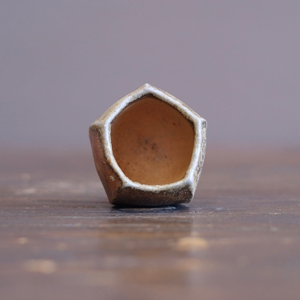 Ceramic Sculpture / GUINOMI Sake Cup #TR303