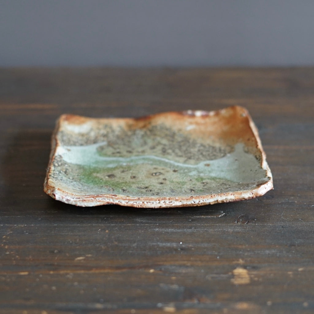 Square Plate #FQ720B