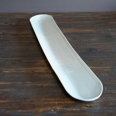 Two-Tone Cat Tongue Serving Plate #UM60B