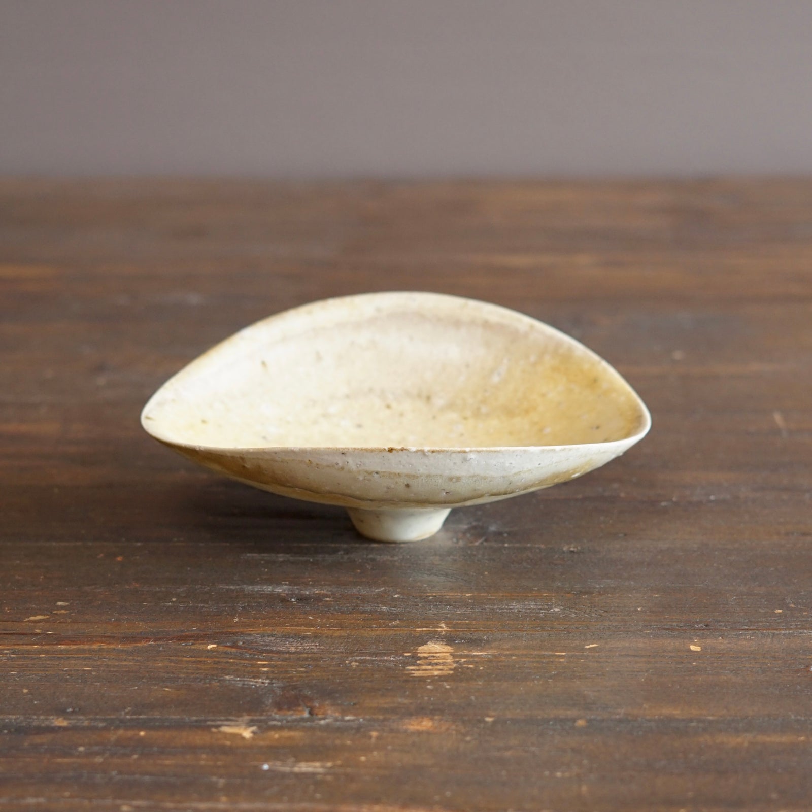 Footed Plate #ZP1788