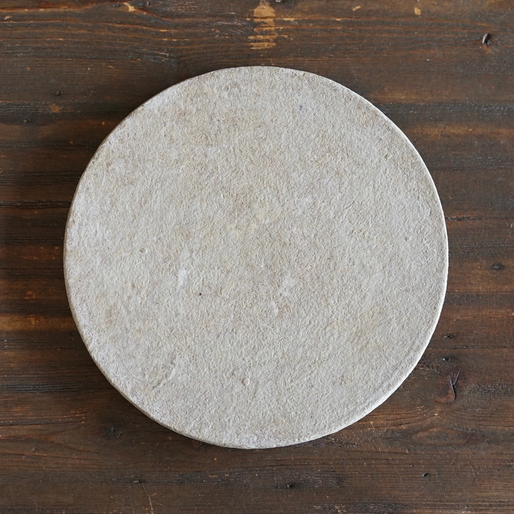 Disc Plate, Kaolinitic Clay Finish #MG2A