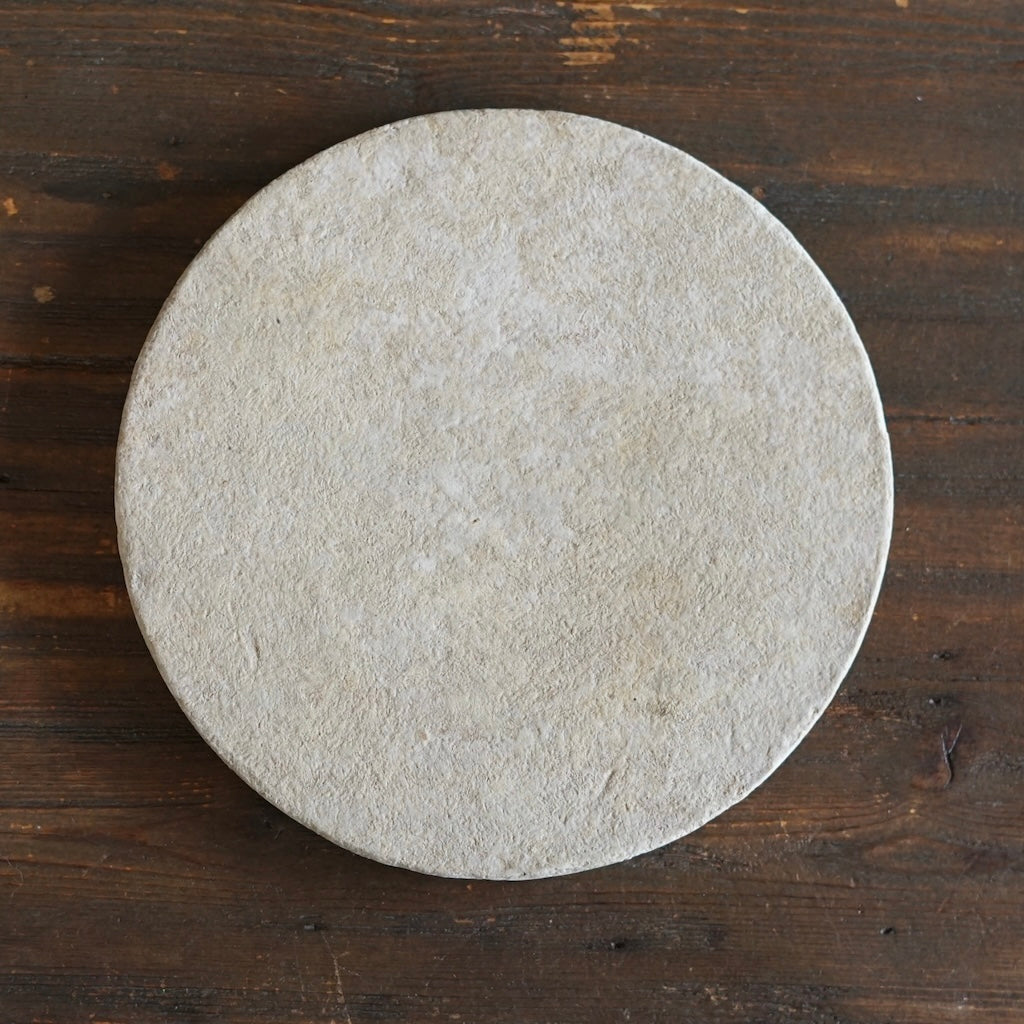 Disc Plate, Kaolinitic Clay Finish #MG2B