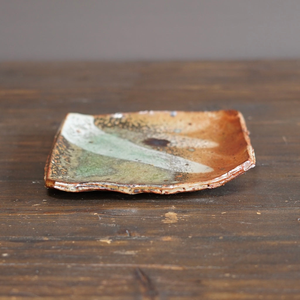 Dinner Plate #FQ748F