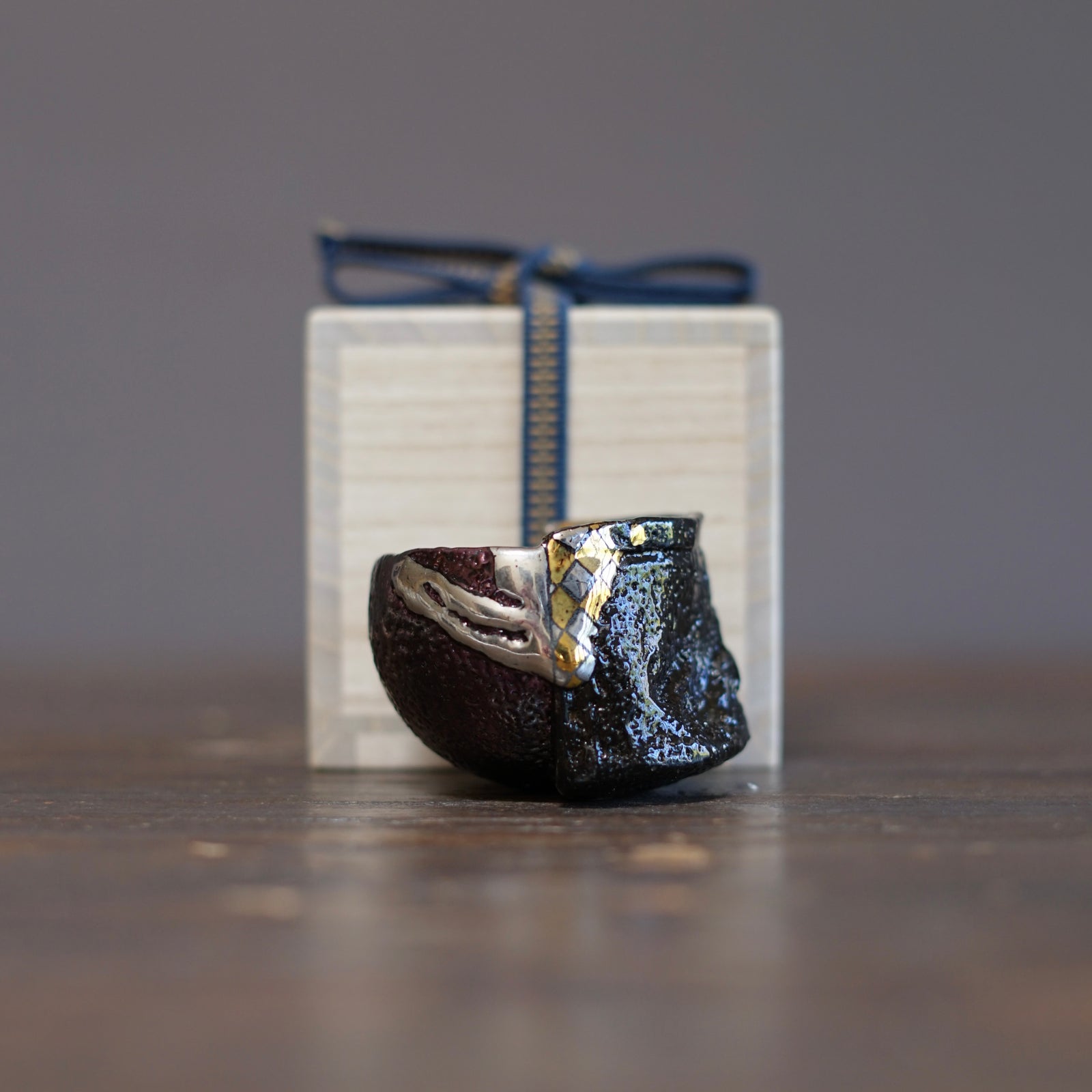 Half and Half Gilded Earth GUINOMI Sake Cup #HT519