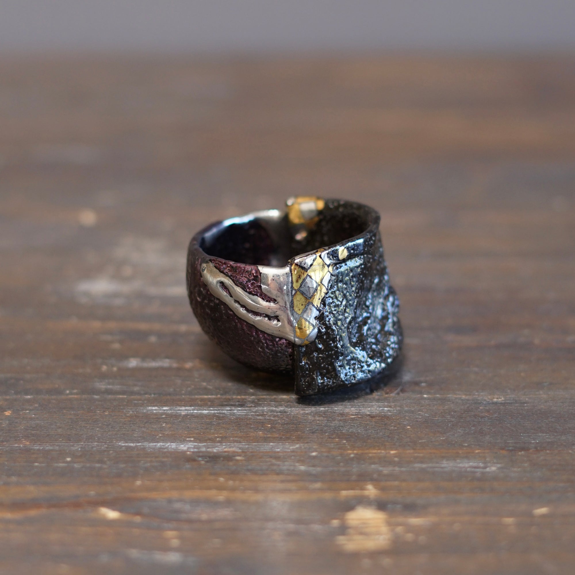 Half and Half Gilded Earth GUINOMI Sake Cup #HT519