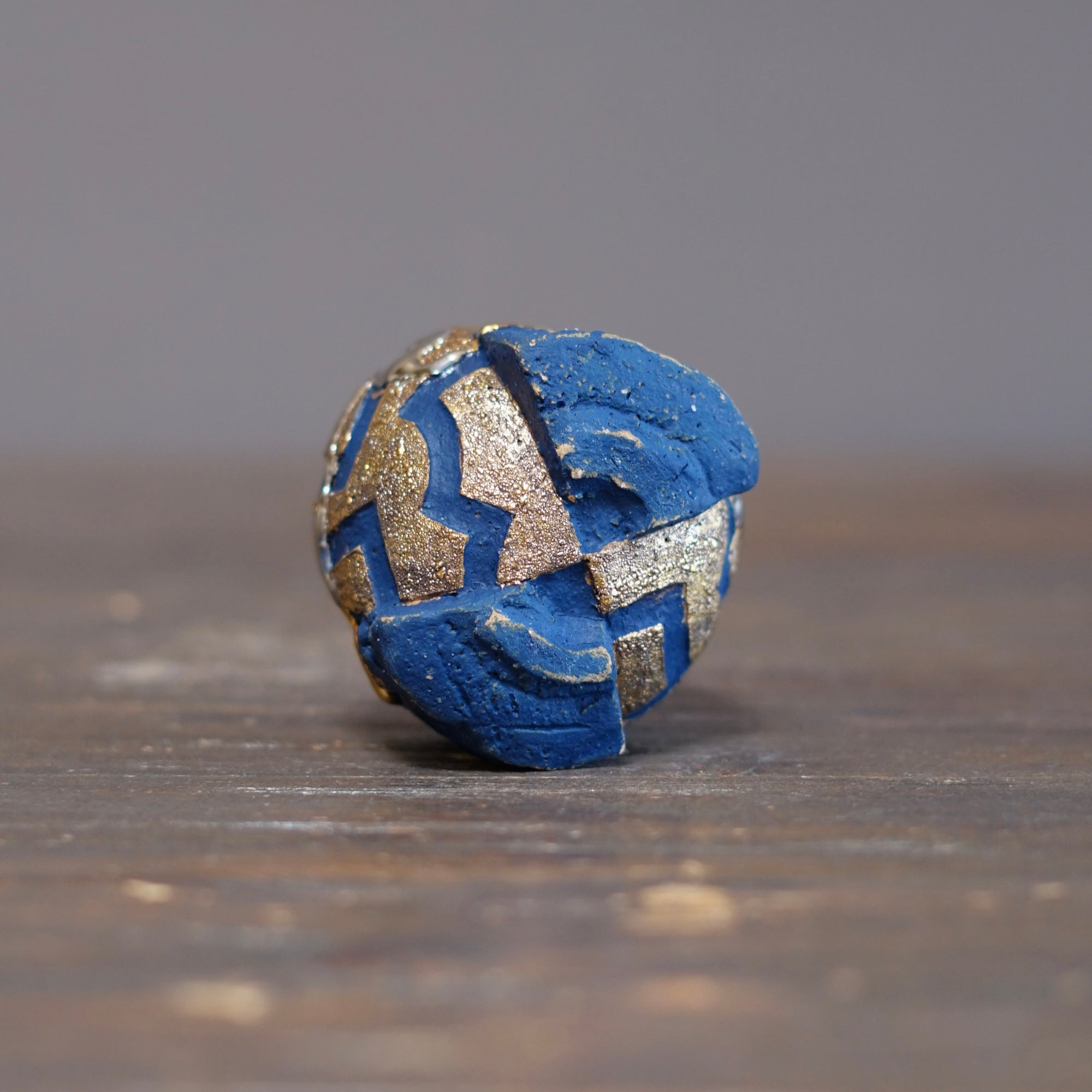 Half and Half Gilded Ocean GUINOMI Sake Cup #HT522