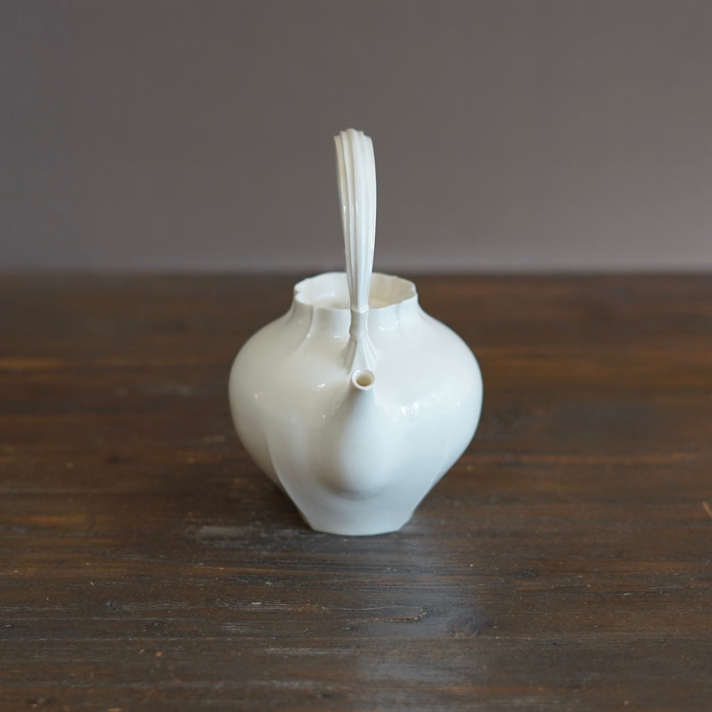Porcelain Tea Pot #ISH1