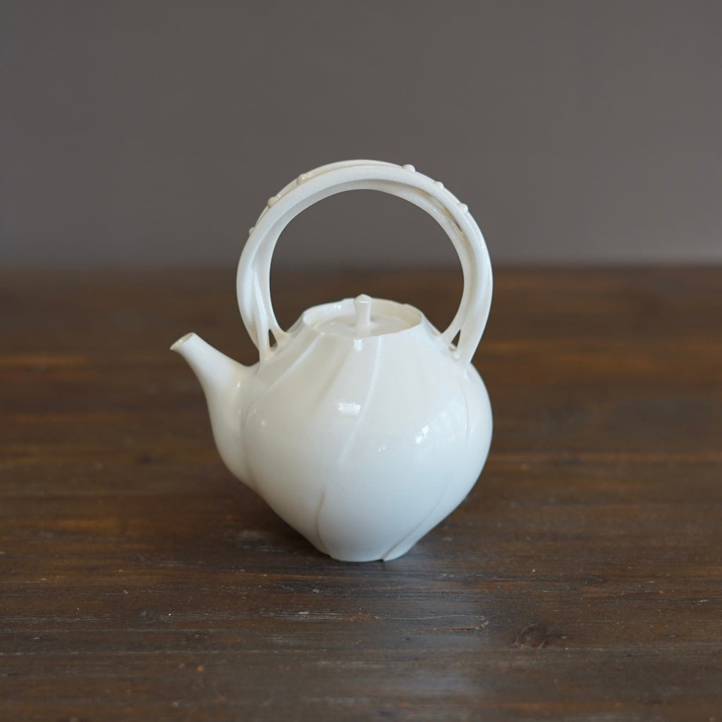 Porcelain Tea Pot #ISH2