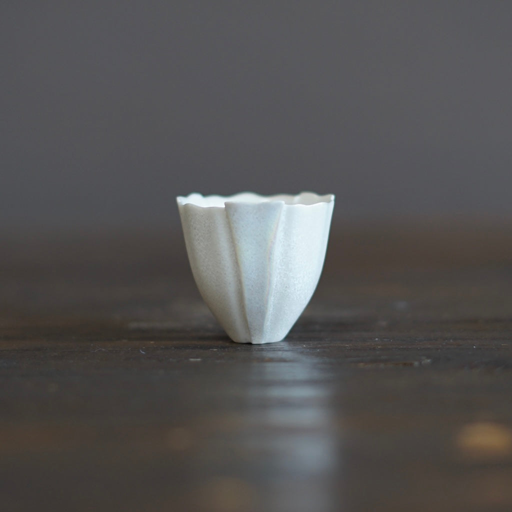 Porcelain GUINOMI Sake Cup #ISH5C
