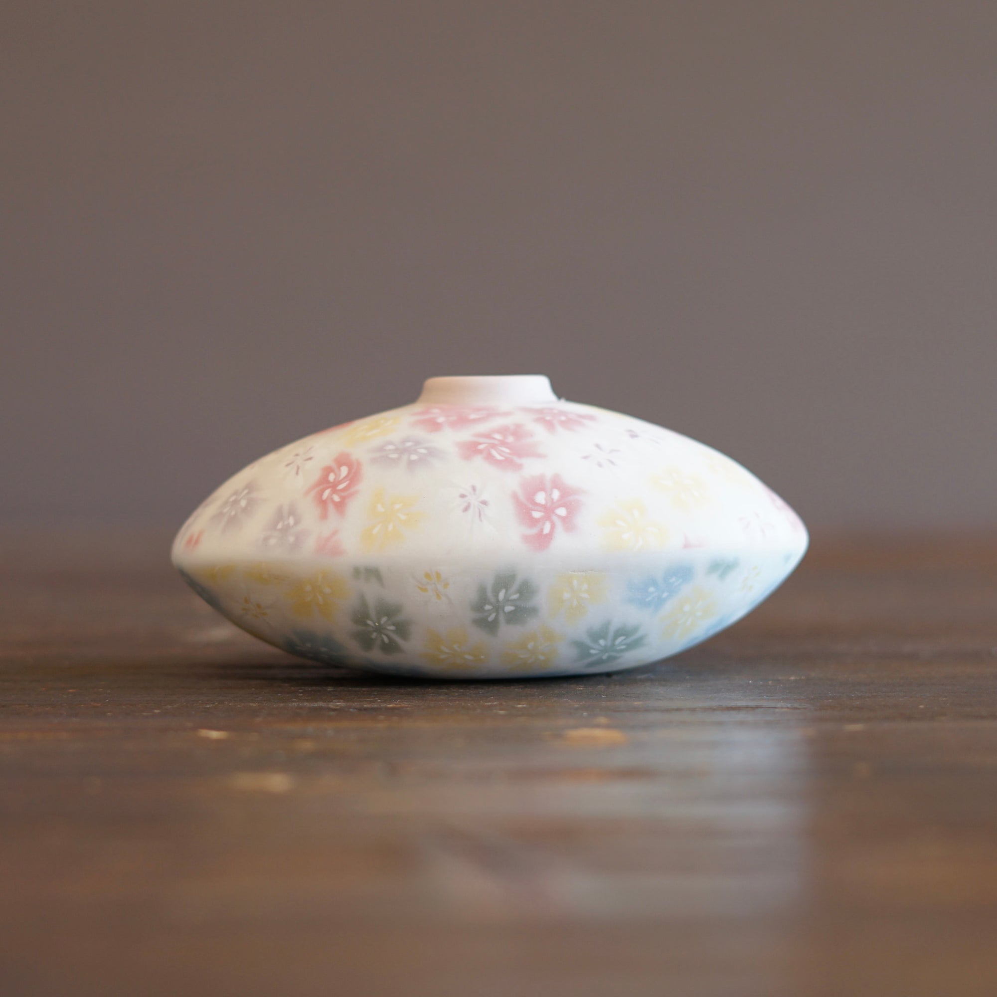 NERIKOMI Bud Vase #EM15B