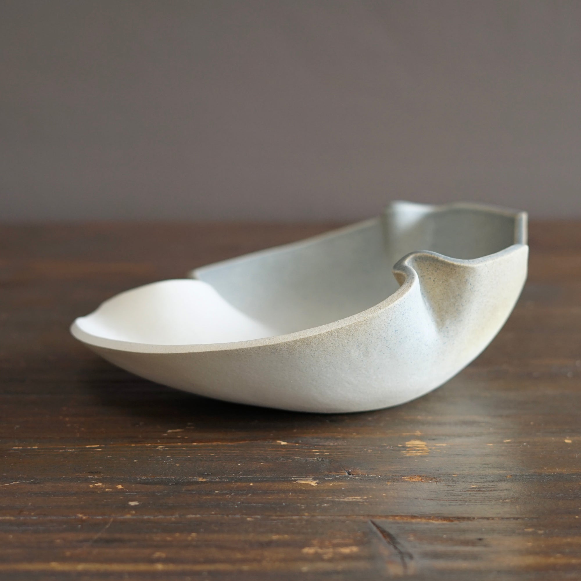 Sea Foam Wave Plate Large #KY119