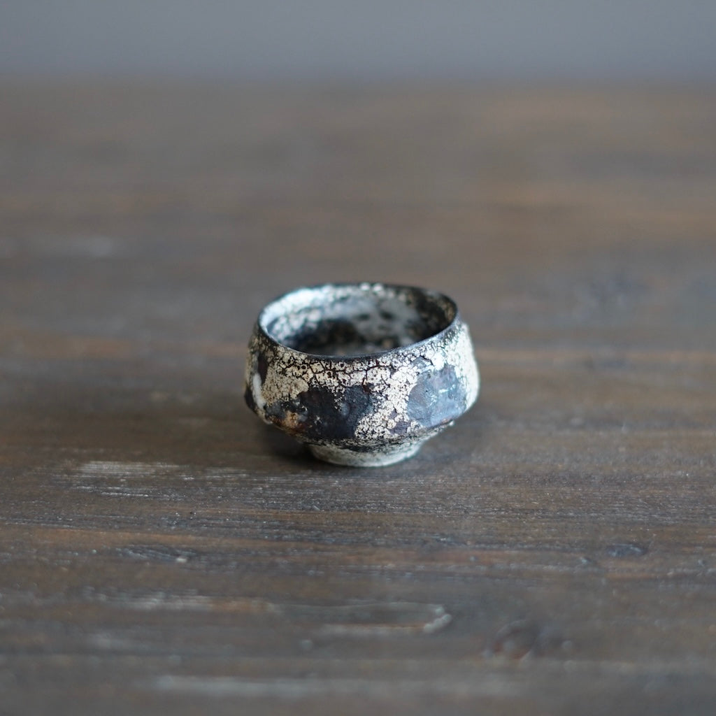 GYOKKAKU MASHIRA RAKU GUINOMI Sake Cup #AK12