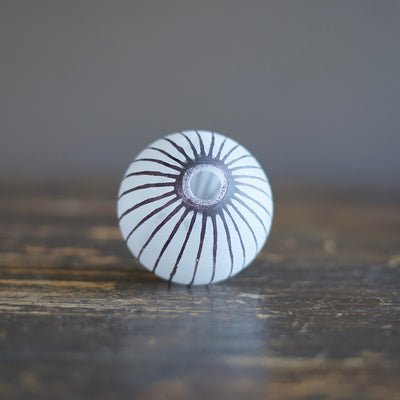 Round Ball Bud Vase Frosted Brown Stripes #YY32A