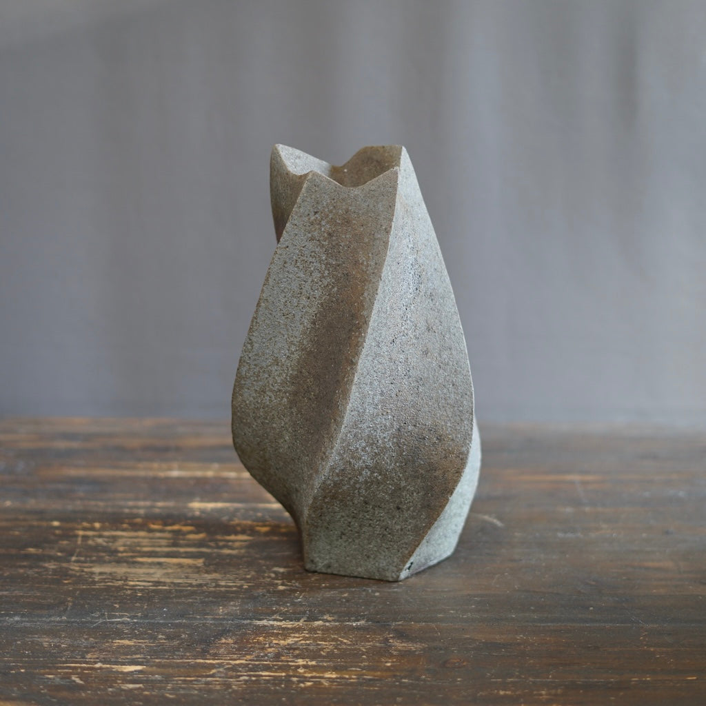 Twisted Flower Vase Large  / Sculpture #TR239