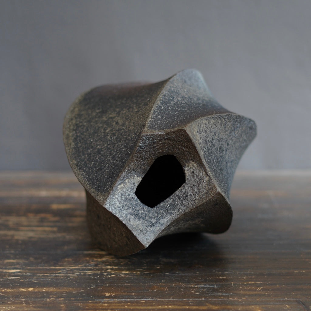 Twisted Flower Vase Extra Large / Sculpture #TR240