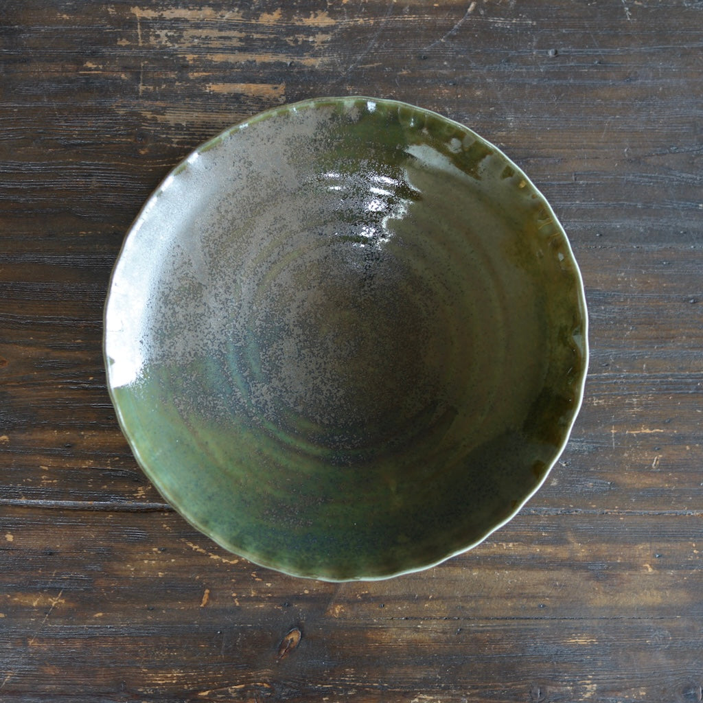 Shallow Spiral Serving Bowl #UM74A