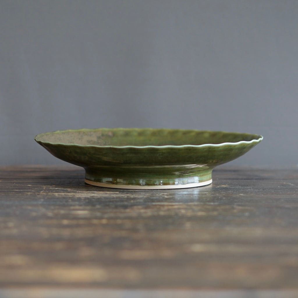 Shallow Spiral Serving Bowl #UM74A
