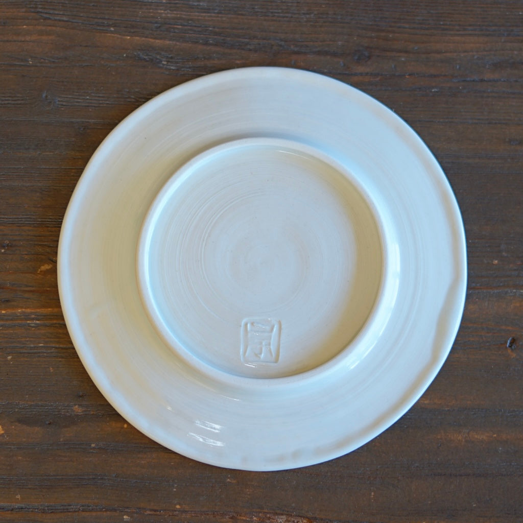 White "Wave" Plate #UM52