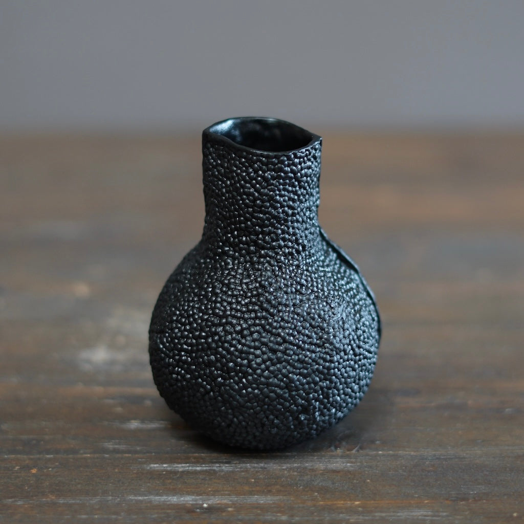 Black Caviar Small Flower Vase #LK872B