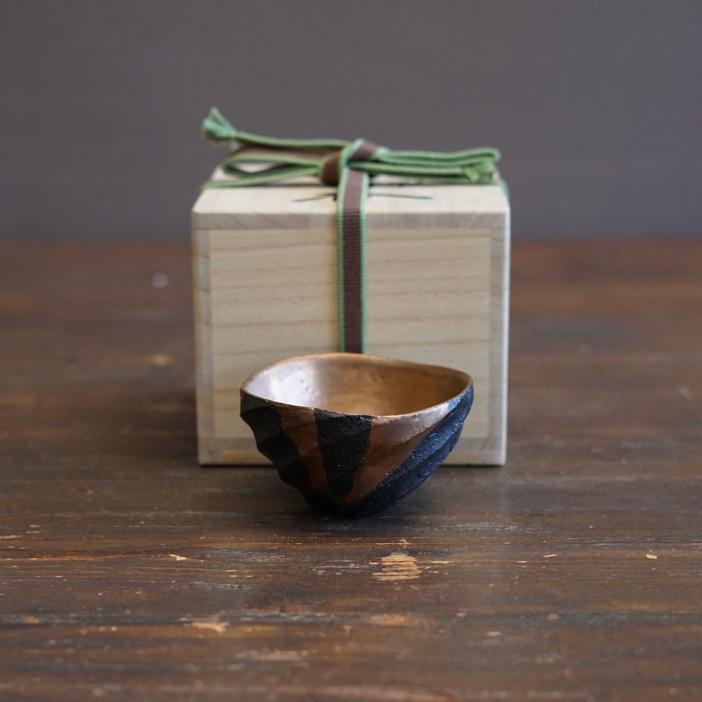 Twisted GUINOMI Sake Cup #OMT132A