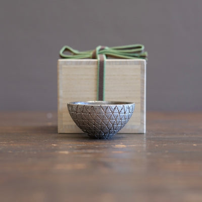 Geometric GUINOMI Sake Cup #OMT140A
