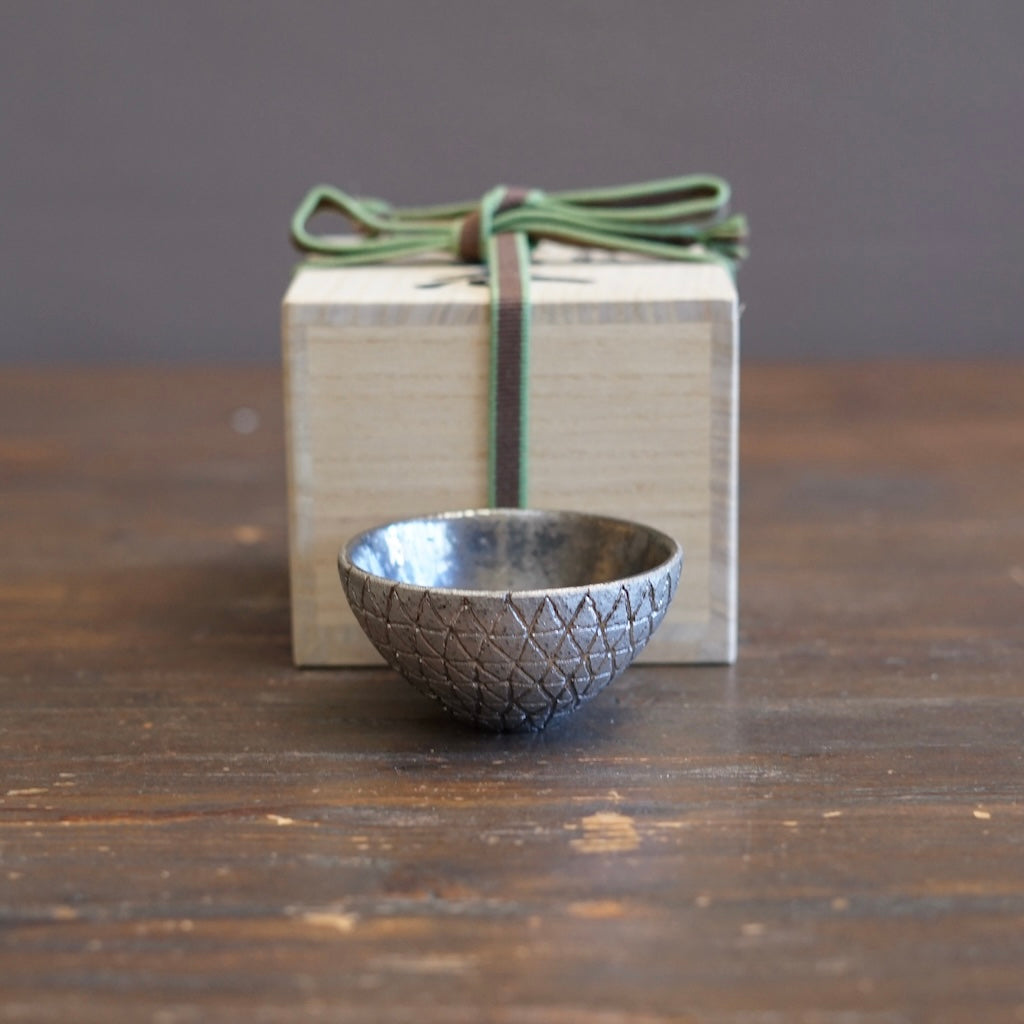 Geometric GUINOMI Sake Cup #OMT140A