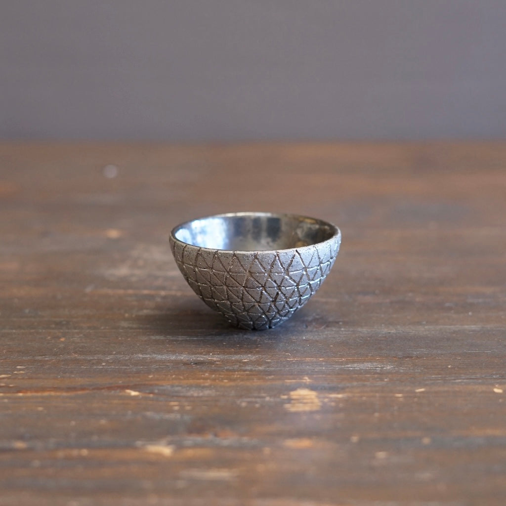 Geometric GUINOMI Sake Cup #OMT140B