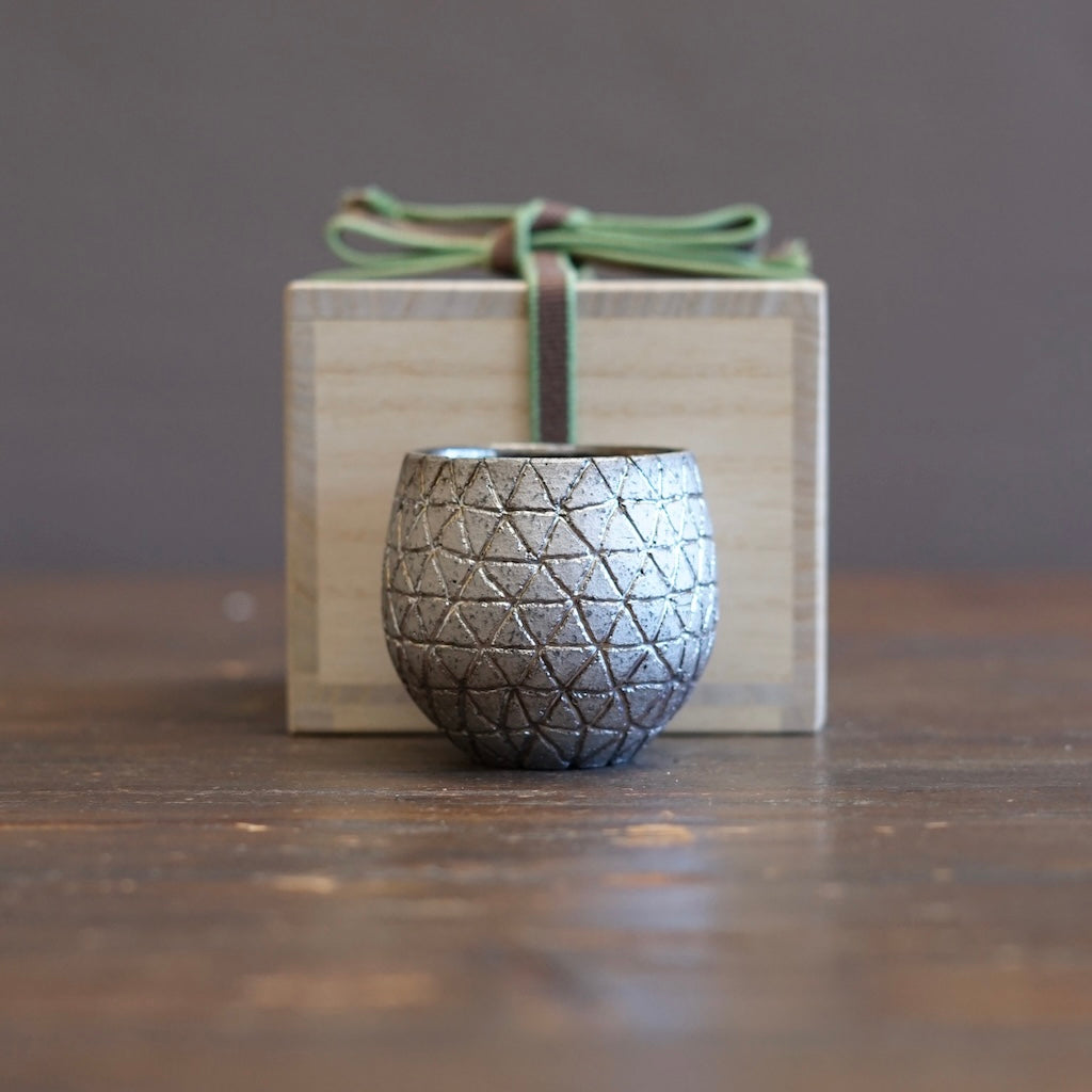 Geometric GUINOMI Sake Cup #OMT141C
