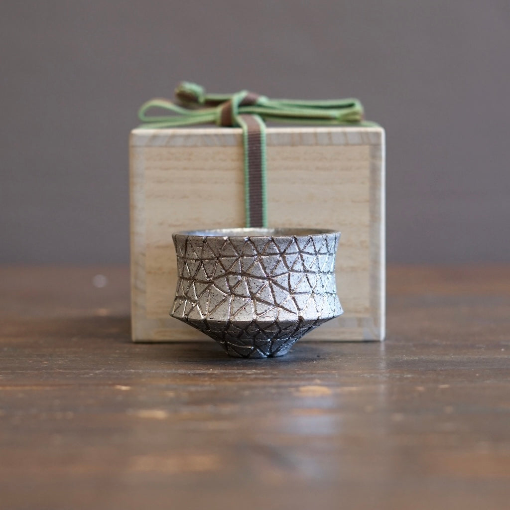 Geometric GUINOMI Sake Cup #OMT142C
