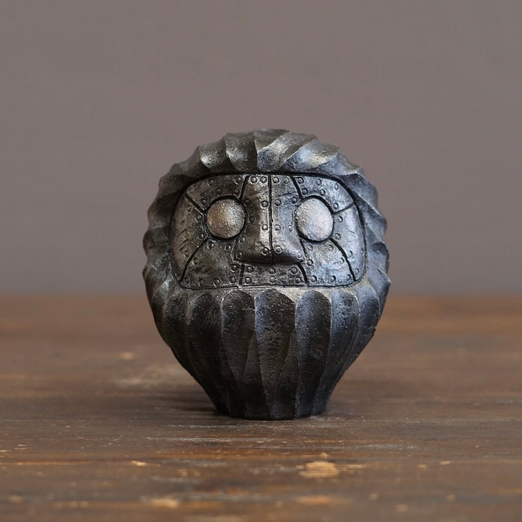 'Industrial' Grooved DARUMA Small #OMT149