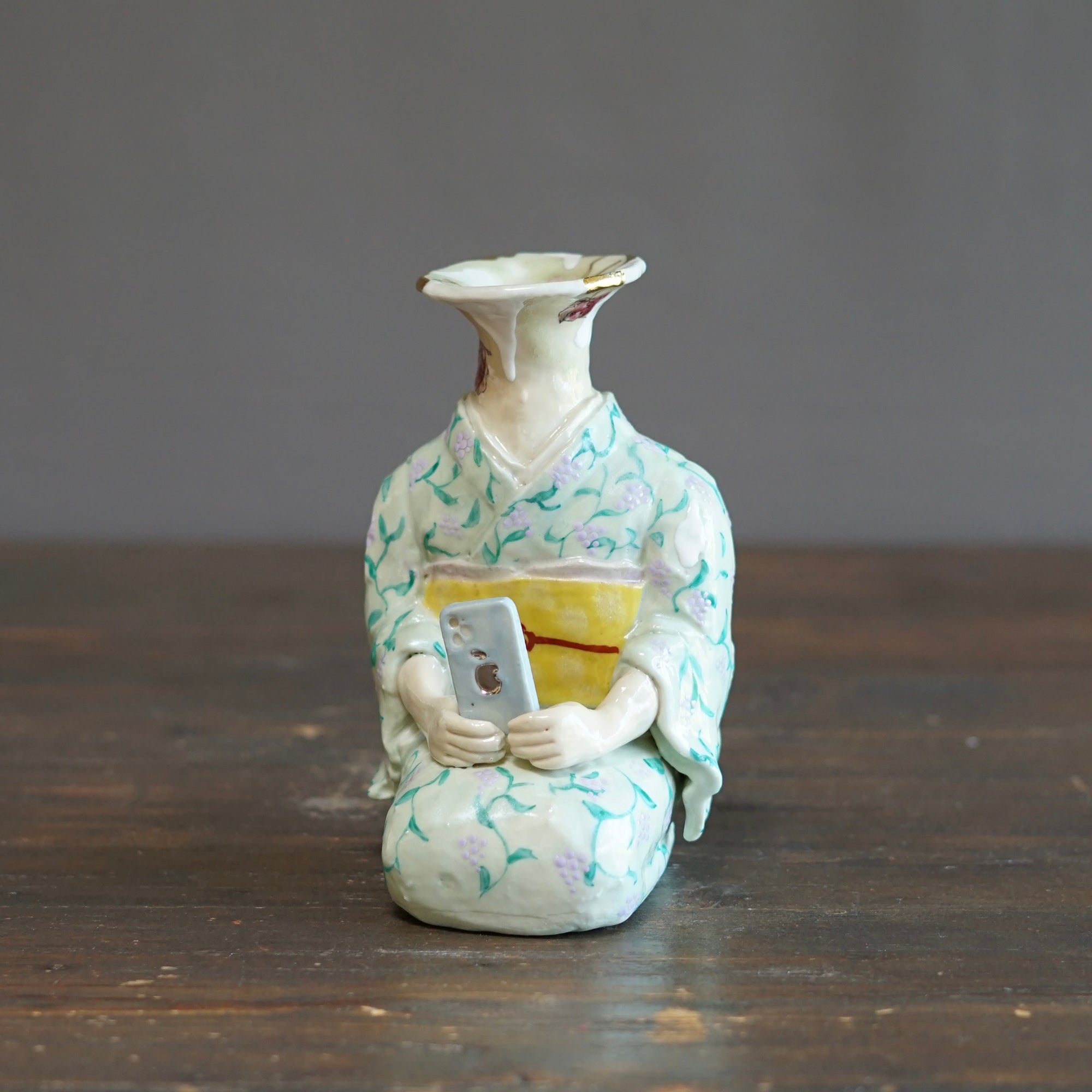 Smartphone Lady Flower Vase #MA138