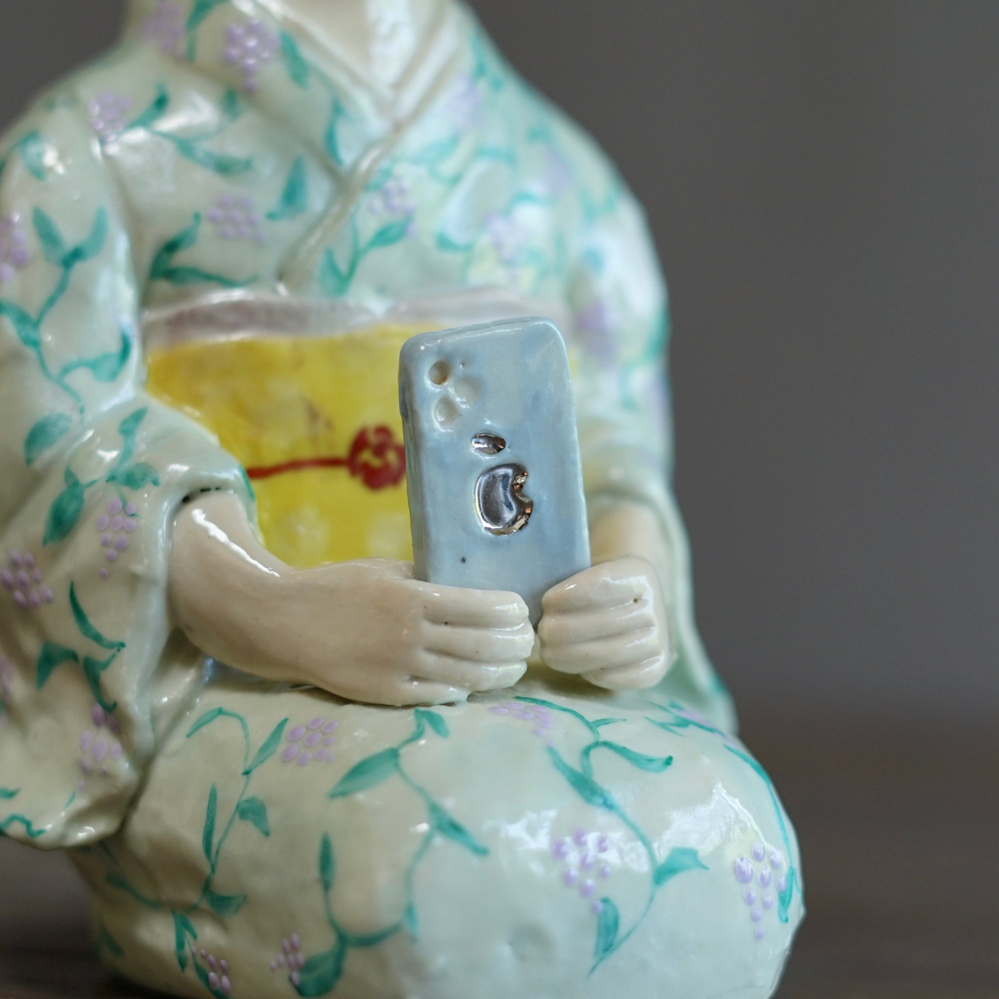 Smartphone Lady Flower Vase #MA138