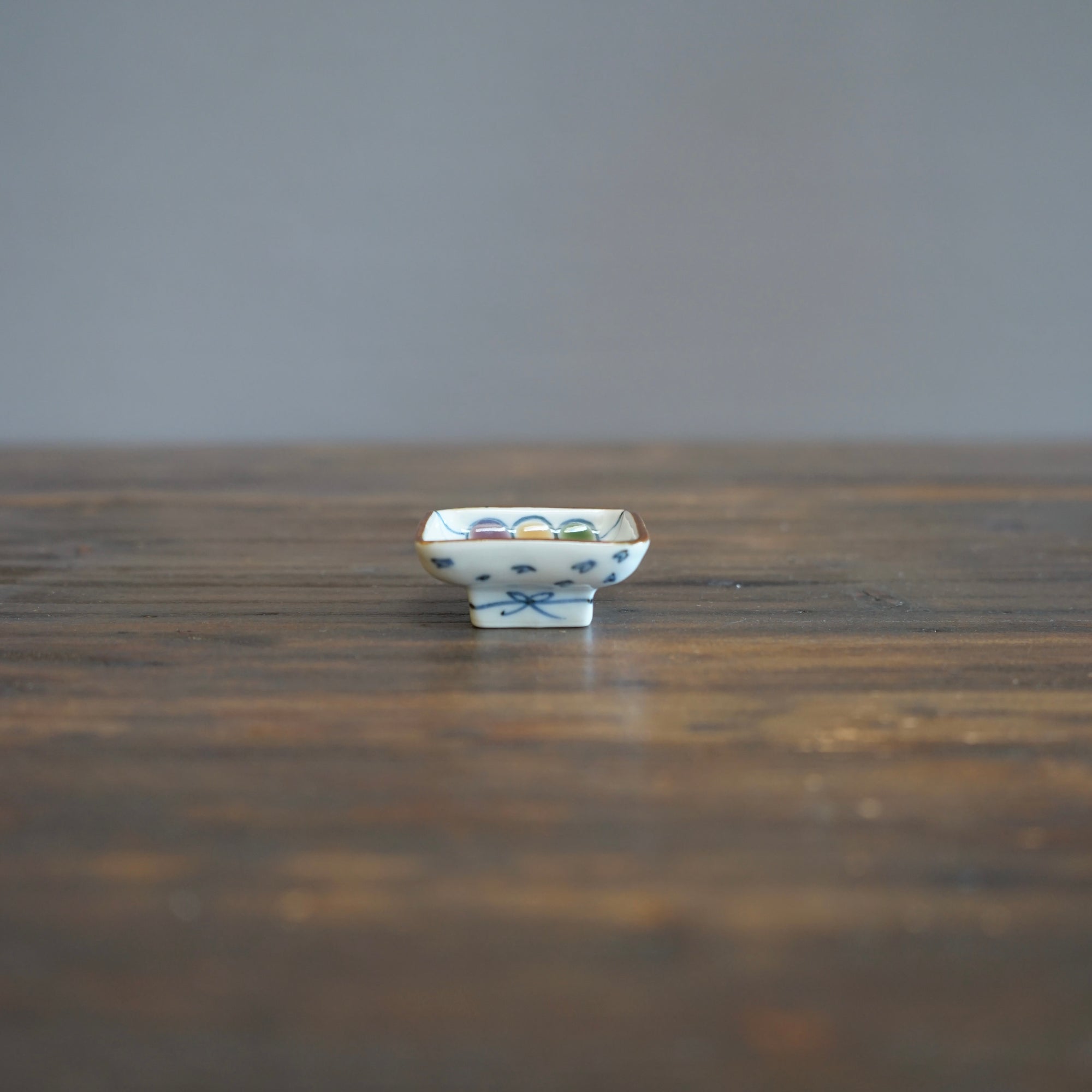 Happy Dolls Tiny Plate #KiS14