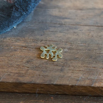 Sea Creature Pendant Head with Chain Small Two Holes 18K Gold