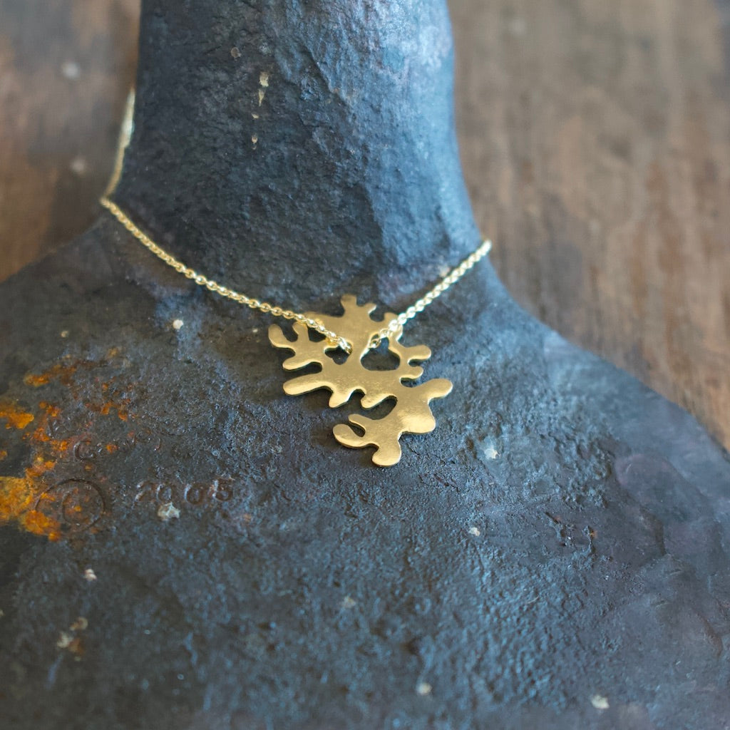 Sea Creature Pendant Head with Chain Medium 18K Gold