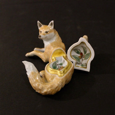 Fox and Squirrel Box by Ruri Takeuchi