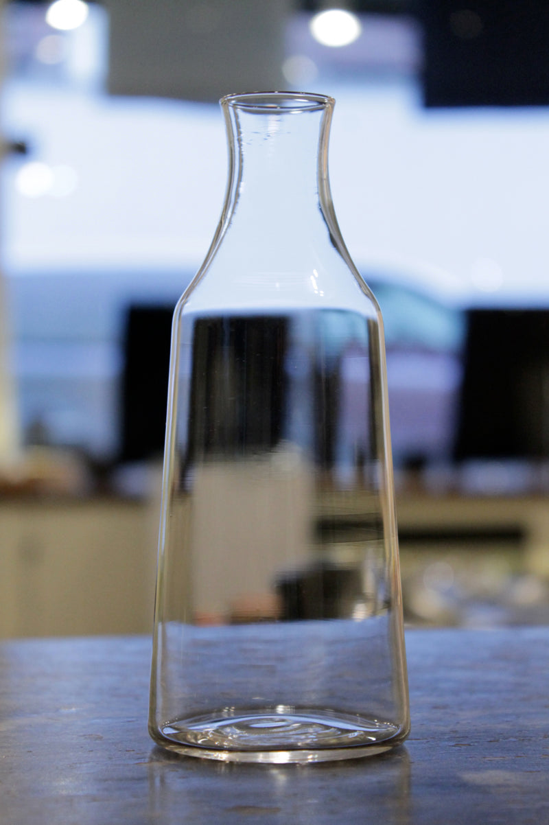 Thin Build Glass Carafe by Mizusaki Tokyo 